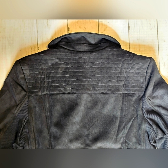 NEW SPYM Sleek Black Faux Suede Moto Stretchy Jacket Ribbed Sides & Sleeves - Picture 10 of 12